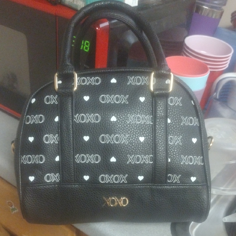XOXO Black and White Women's Handbag